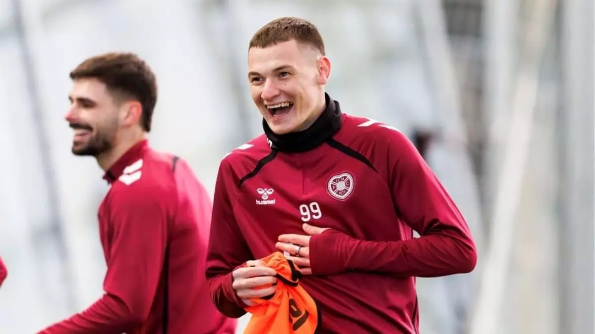 Ислам Чесноков заработал пенальти в своем дебюте за «Хартс»