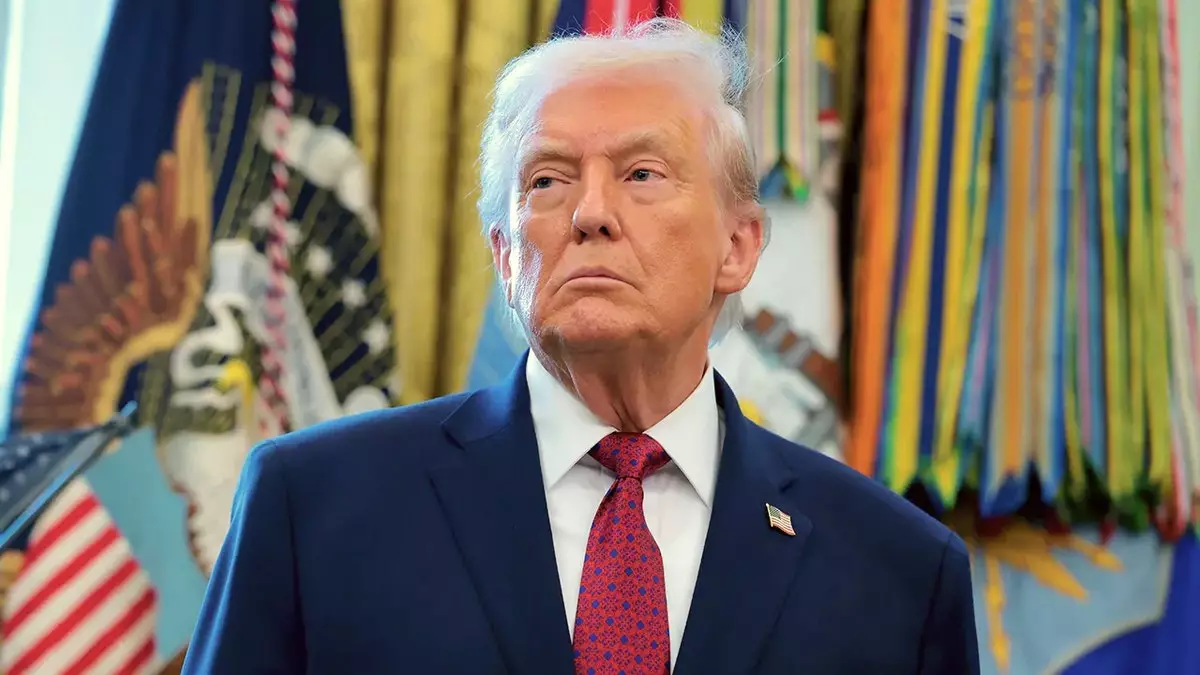 Администрация Трампа готовит 1500 солдат к возможной отправке в Миннесоту.