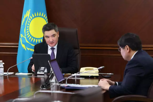 Әлеуметтік медициналық сақтандыру қоры денсаулық сақтау министрлігінен қаржы министрлігінің қарамағына беріледі