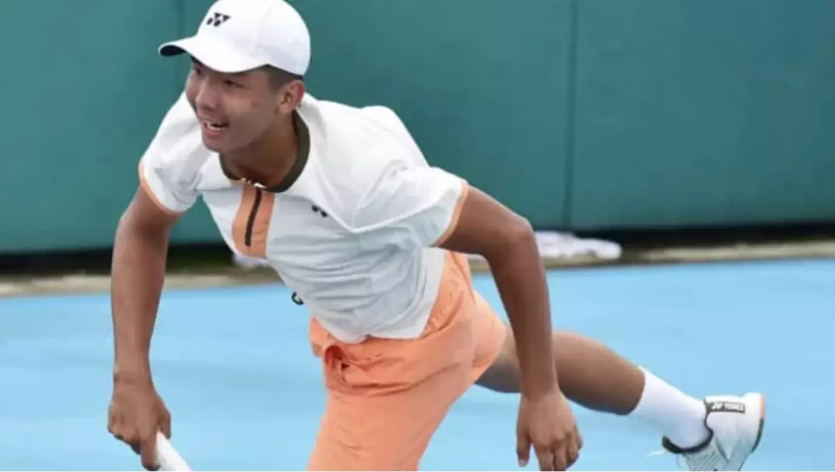 Казахстанский юниор переписал историю на австралийском корте