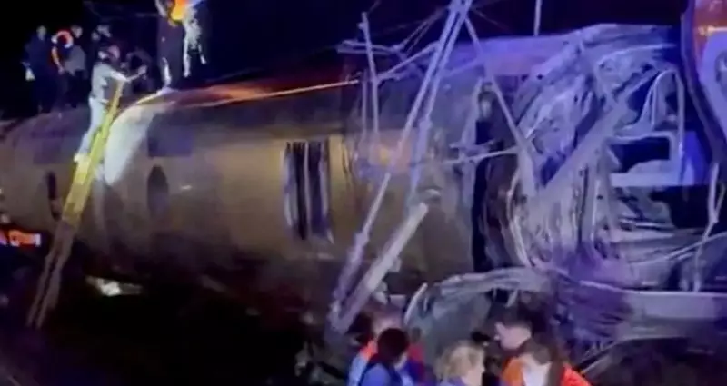 Катастрофа в Испании: 21 погибший после столкновения двух поездов