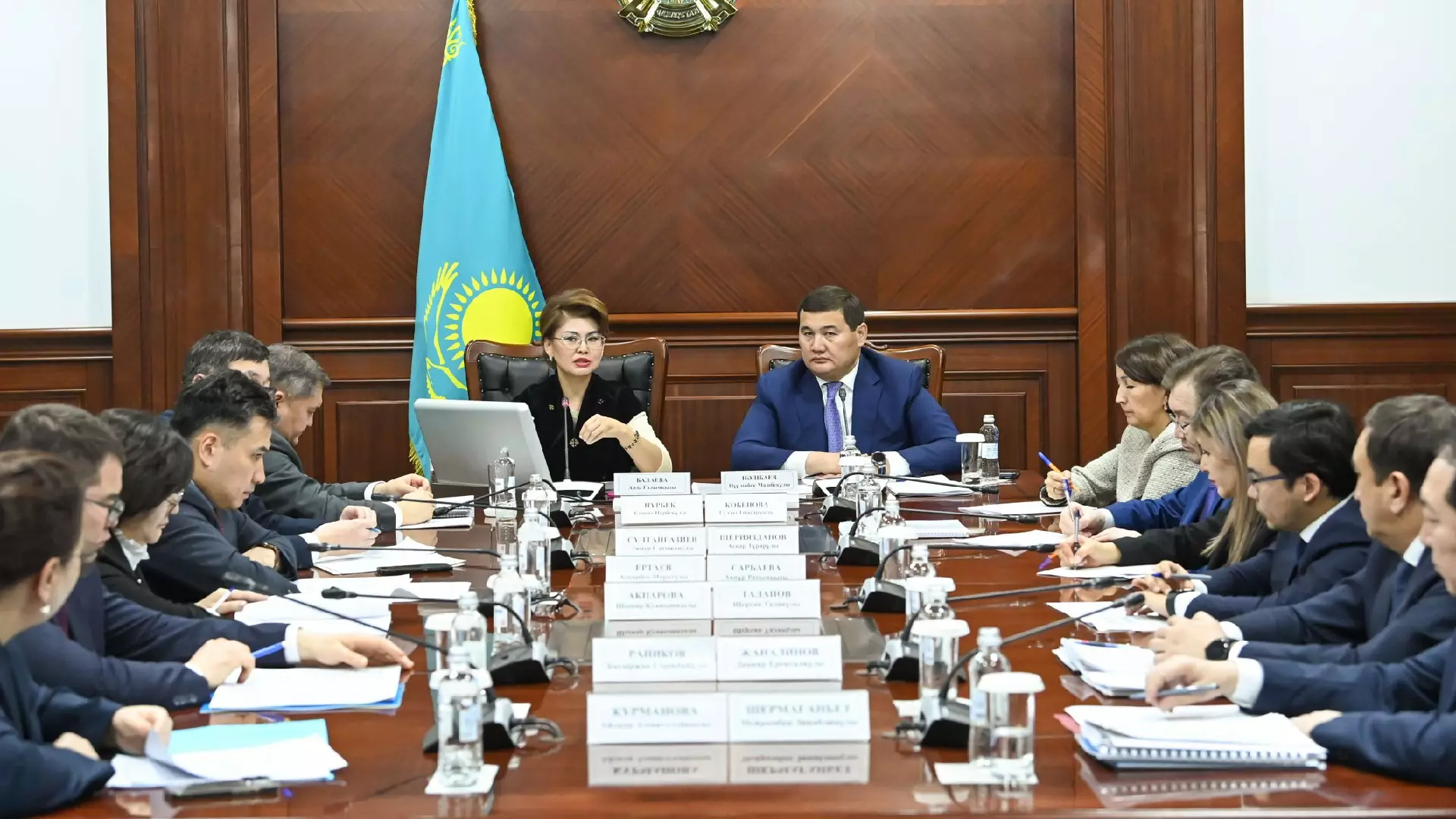 «Үкіметтің қаржысы – халықтың ақшасы»: Балаева Қызылорда облысында әлеуметтік сала бойынша кеңес өткізді