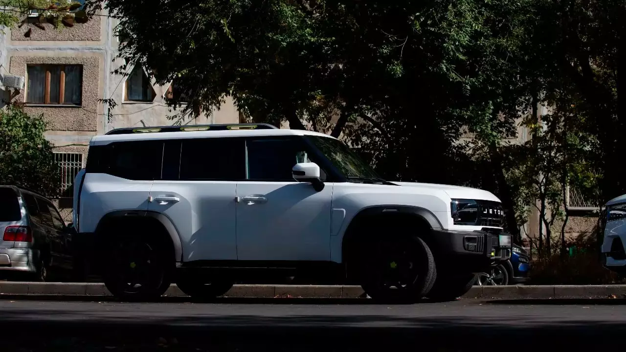 Қазақстанда қытай көліктерінің үлесі 40%-ға жетті: Бірақ көш басында кім тұр?