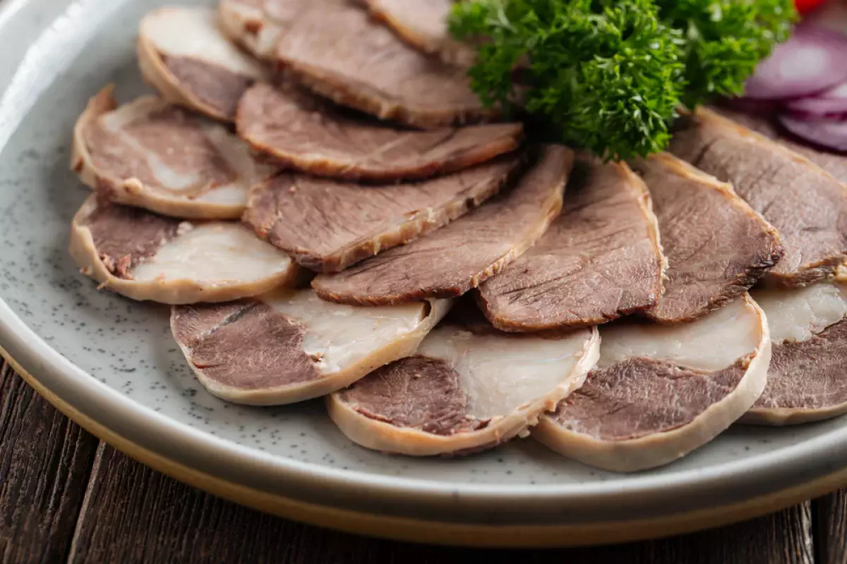 Сколько стоит конина и лошадь на согым в разных городах Казахстана