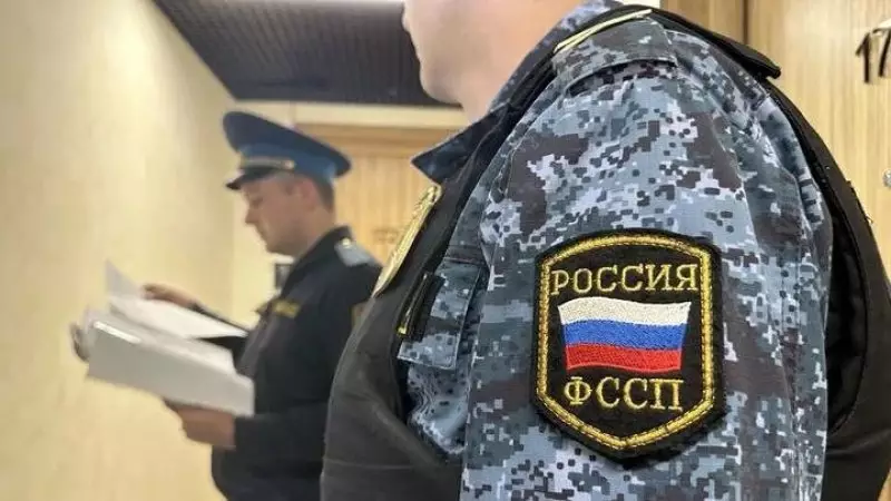 Четверым казахстанцам на 5 лет запретили въезд в Россию