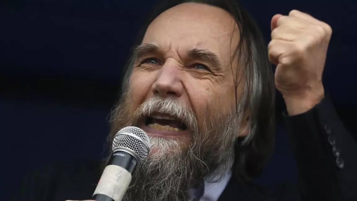 Ресейлік идеолог: "Посткеңестік елдердің тәуелсіздік дәуірі аяқталды"