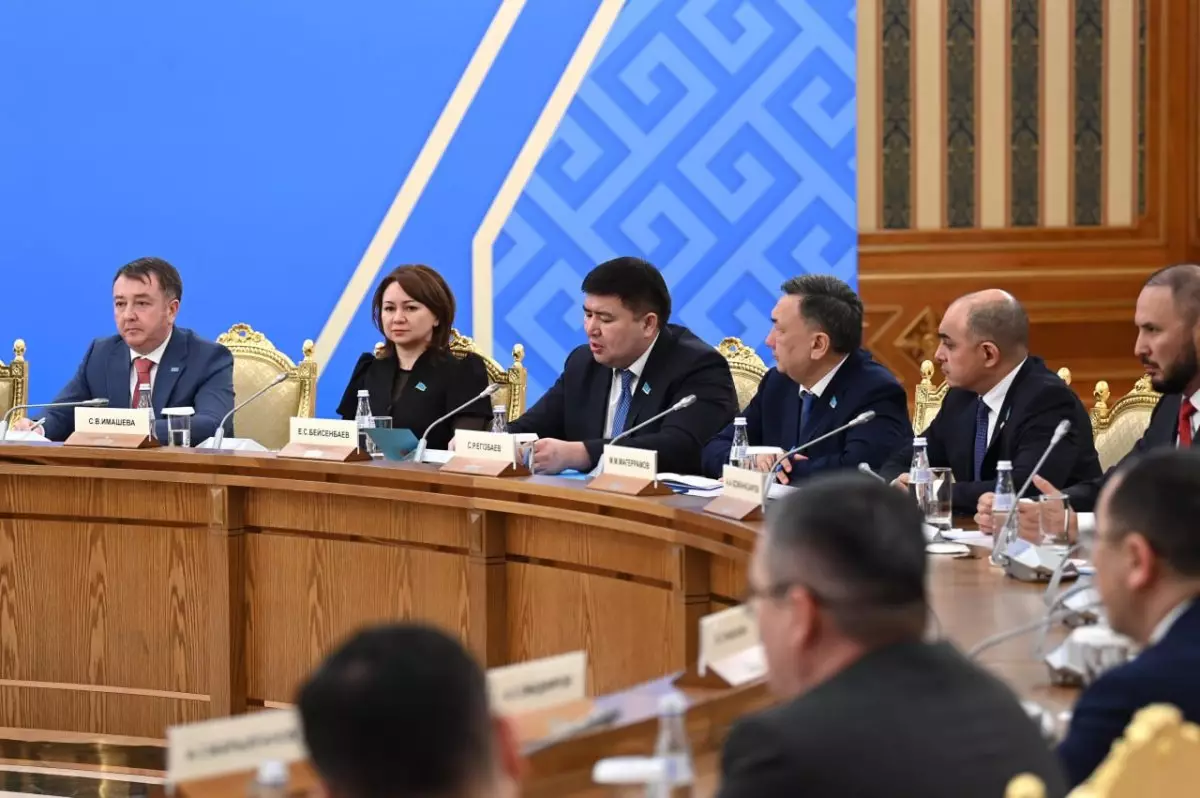 Все партии дали свои предложения по конституционной реформе