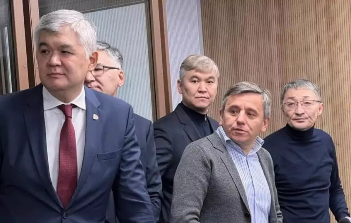 "Қаржыны жымқырды деп үстімнен іс қозғалды": Елжан Біртанов денсаулыққа арналған платформаның әлі күнге іске қосылмағанын сынады