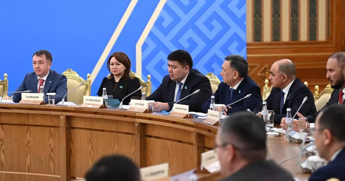  Елнұр Бейсенбаев: Түбегейлі саяси реформалар мемлекет дамуының жаңа кезеңін айқындап отыр 