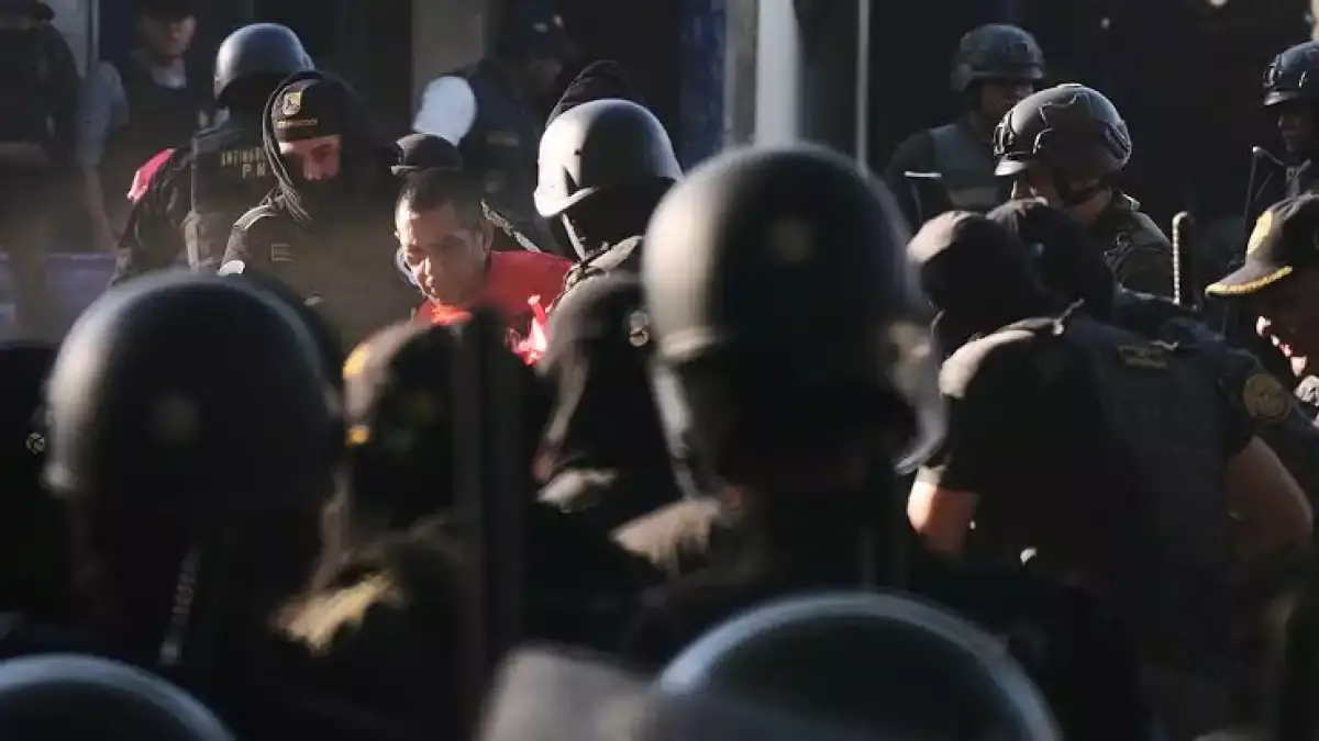 Гватемала түрмелерінде бүлік шықты: 46 адамды кепілге алған