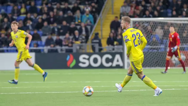 Вернется в сборную Казахстана? Известны детали перехода Меркеля в "Женис"