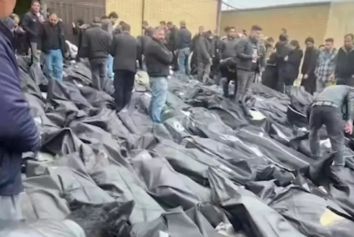 Силовики в Иране стреляют протестующим в глаза – медики о ранениях