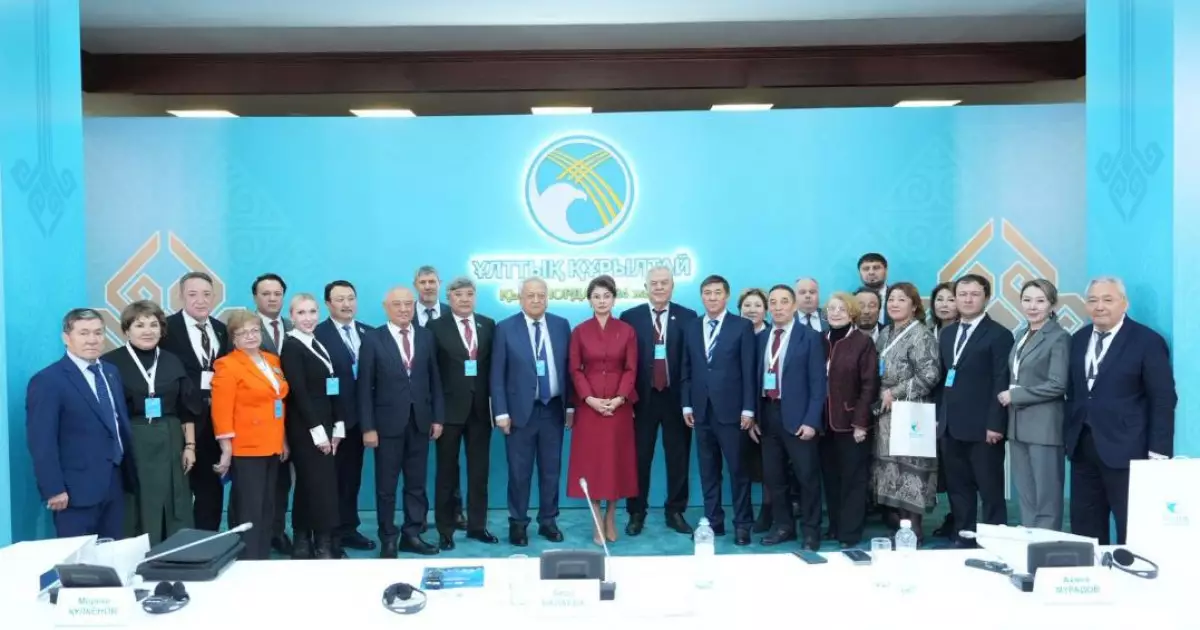   Ұлттық құрылтайдың секция отырысында балалар контентін дамыту мәселесі талқыланды   