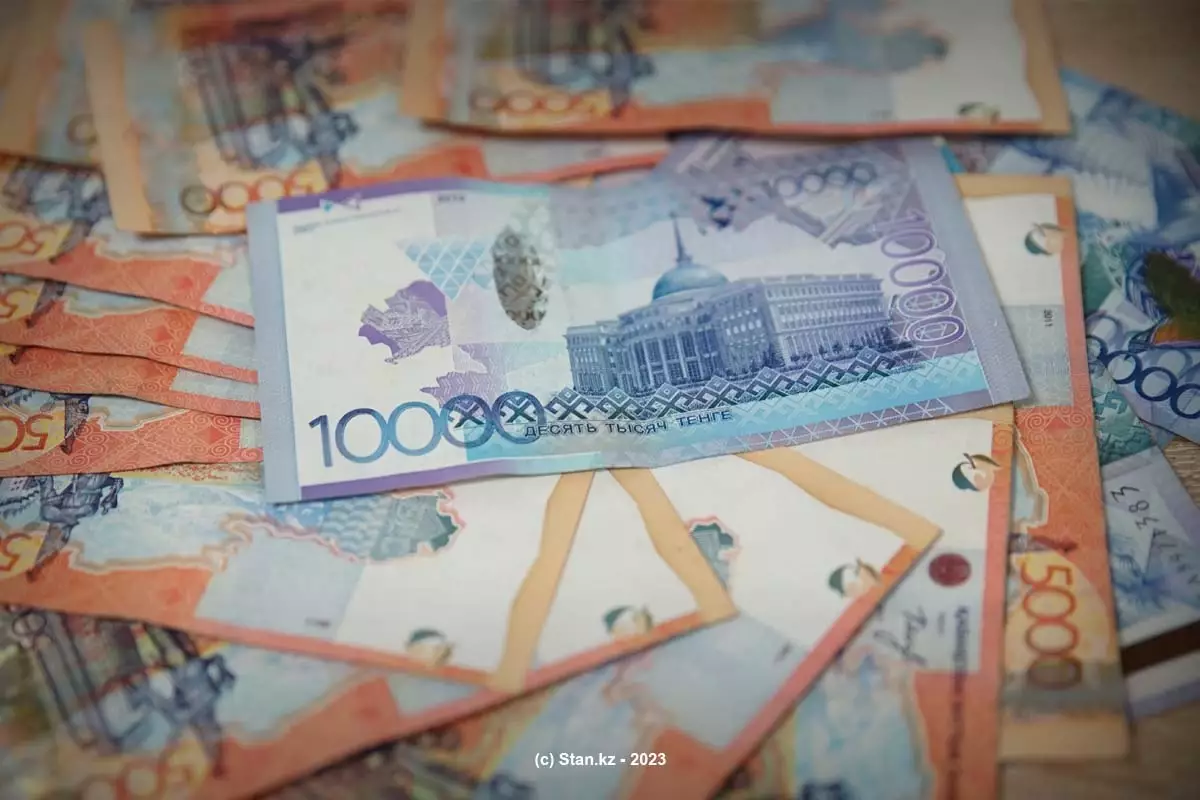 Банктер енді тегін ақша ала алмайды: Қазақстанда есепшоттар бойынша пайыз есептеуіне тыйым алынды