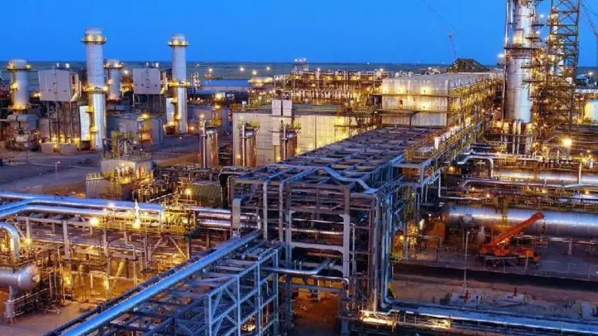 Теңіз кенішінде мұнай өндіру уақытша тоқтатылды