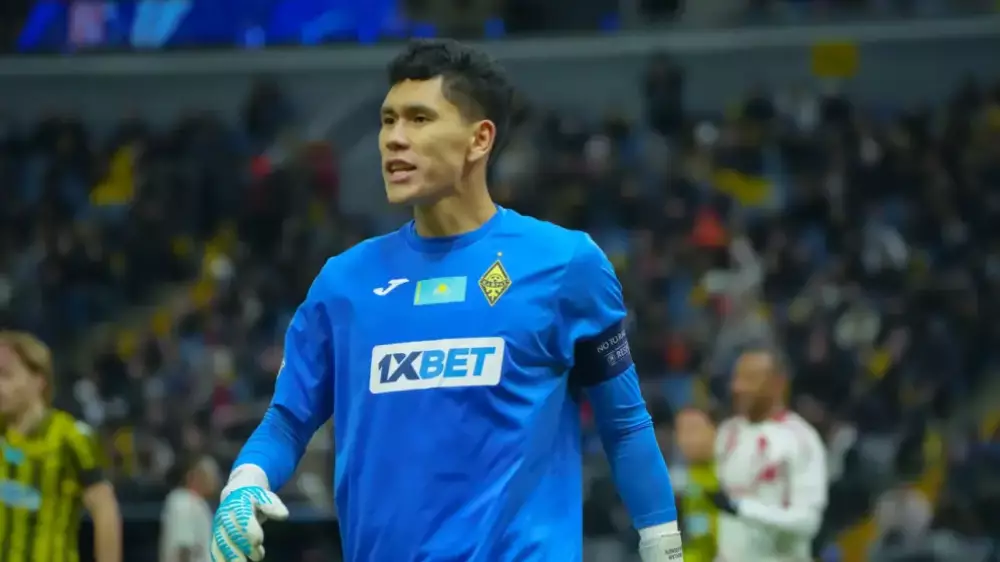 Тренер “Кайрата“ раскрыл будущее Анарбекова в клубе