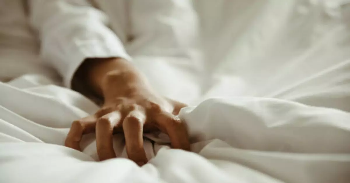   Маңғыстауда ер адам қыздың интимдік суреттерін жариялаймын деп ақша талап еткен   