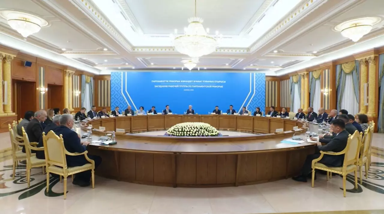 Парламенттік реформа жөніндегі Жұмыс тобының отырысы өтті