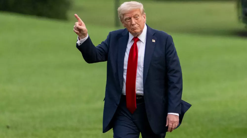 Трамп: Европе следует сосредоточиться на войне в Украине, а не на Гренландии