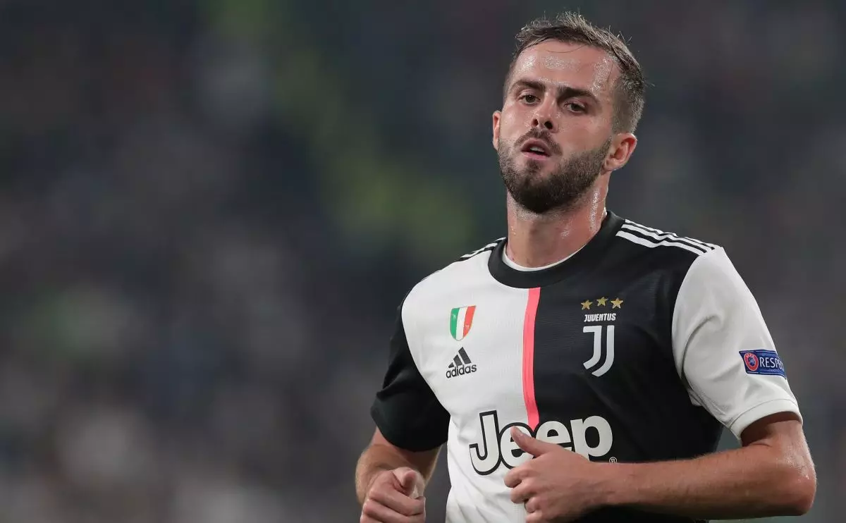 «Миралем Пьянич «Ақтөбеге» ауысады»: футболшының агенті мәлімдеме жасады