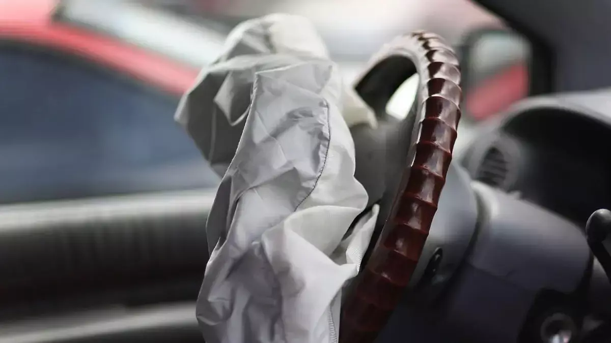 Китайские подушки безопасности убили восемь человек в США и продолжают представлять смертельную угрозу - новости на Lada.kz 19.01.2026