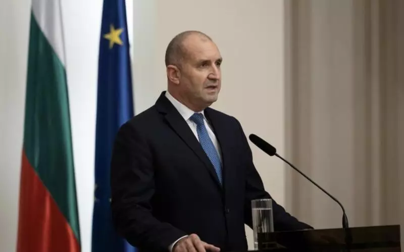 На фоне политического кризиса: президент Болгарии ушел в отставку