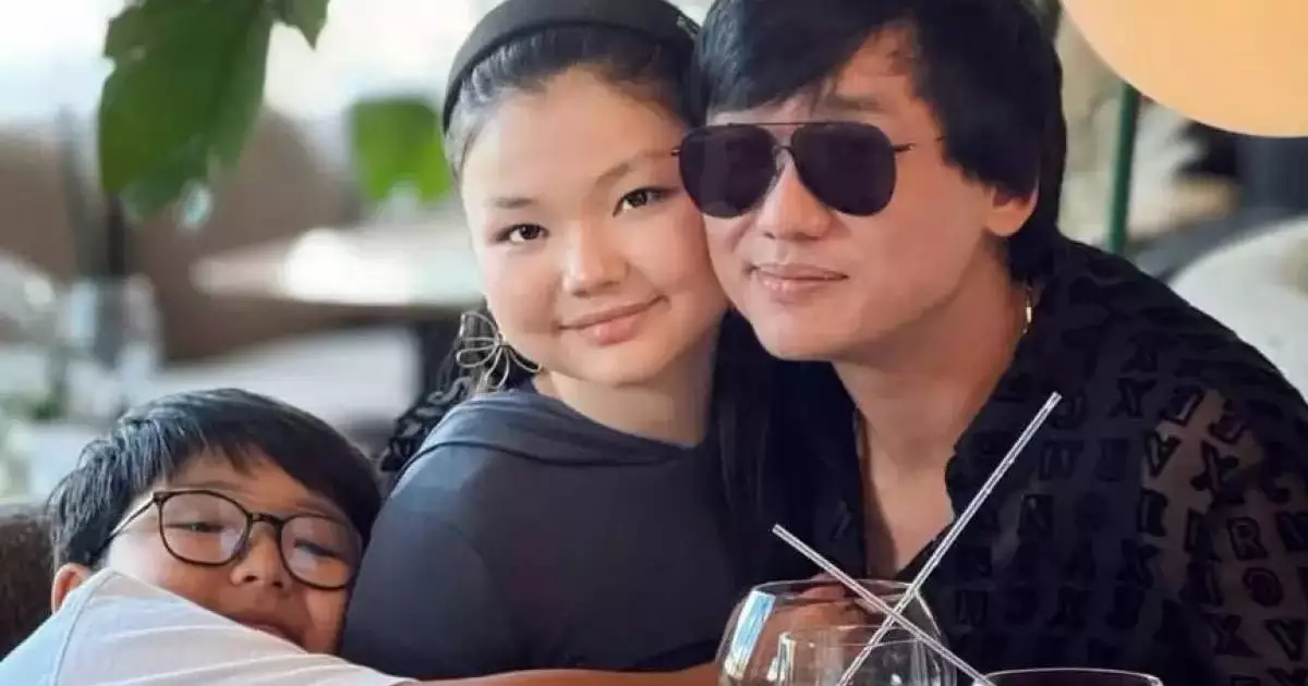  `Басты рөлдердің бірі`: Қайрат Нұртастың 16 жастағы қызы киноға түскелі жатыр 