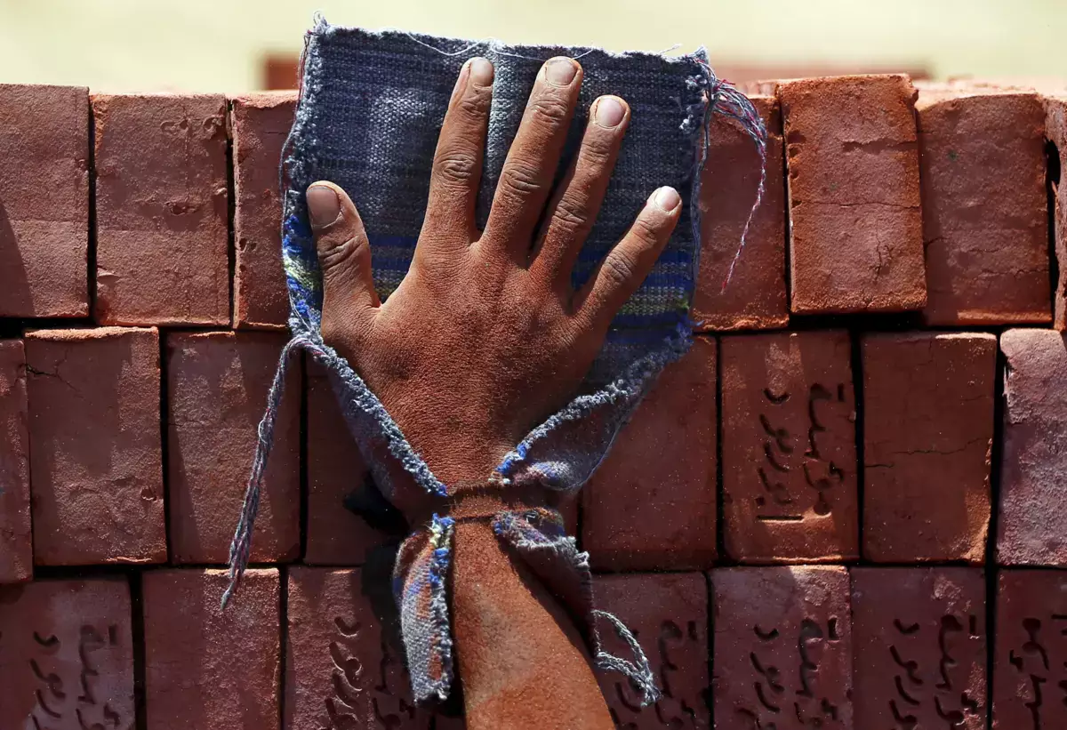 Казахстан в мировом рейтинге рабства: где наша страна и как это считается - новости на Lada.kz 19.01.2026