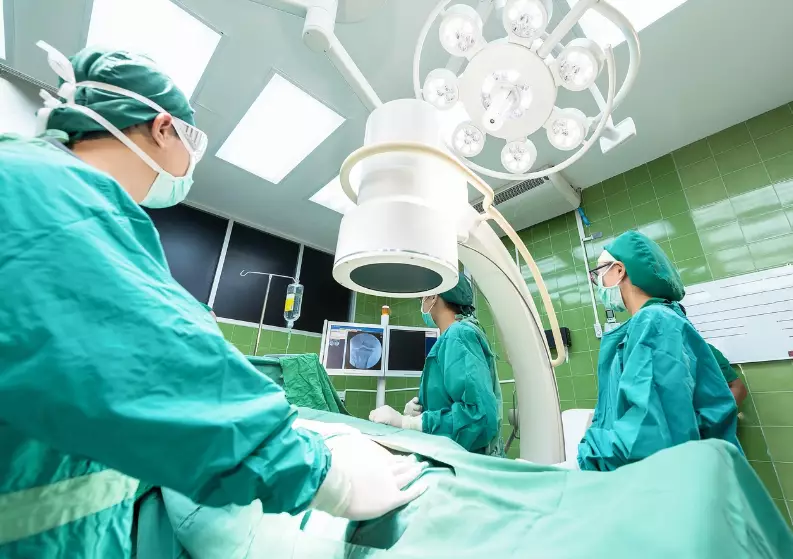 Тағы екі адам ауруханада жатыр: Шымкентте газ жарылысы адам шығынына әкелді