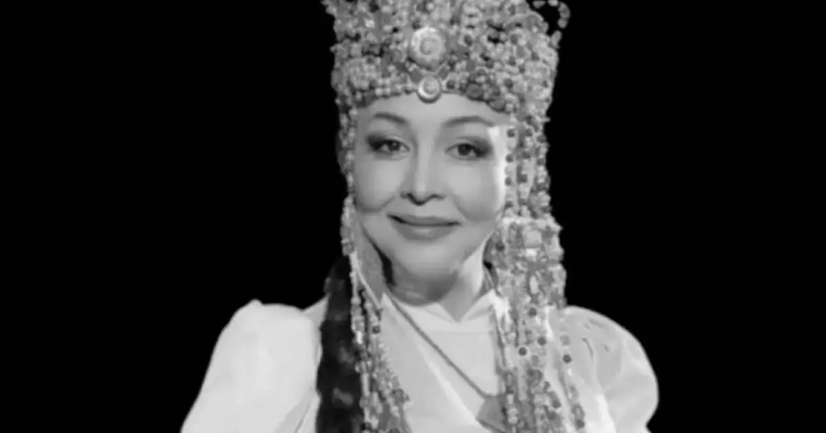  `Бақұл бол`: Өнер әлемі қара жамылды! Танымал қазақ әншісі 57 жасында өмірден өтті 