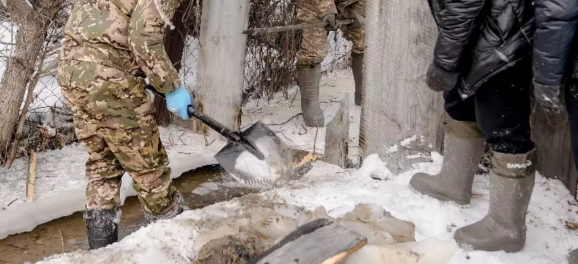 Расторгнуть договор с подрядчиком по содержанию арыков поручил аким Семея