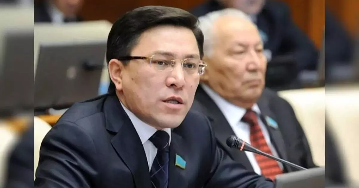  Ұлттық құрылтай: депутат облыс бюджетін бөліп, ауданның өз еншісін беруді ұсынды 