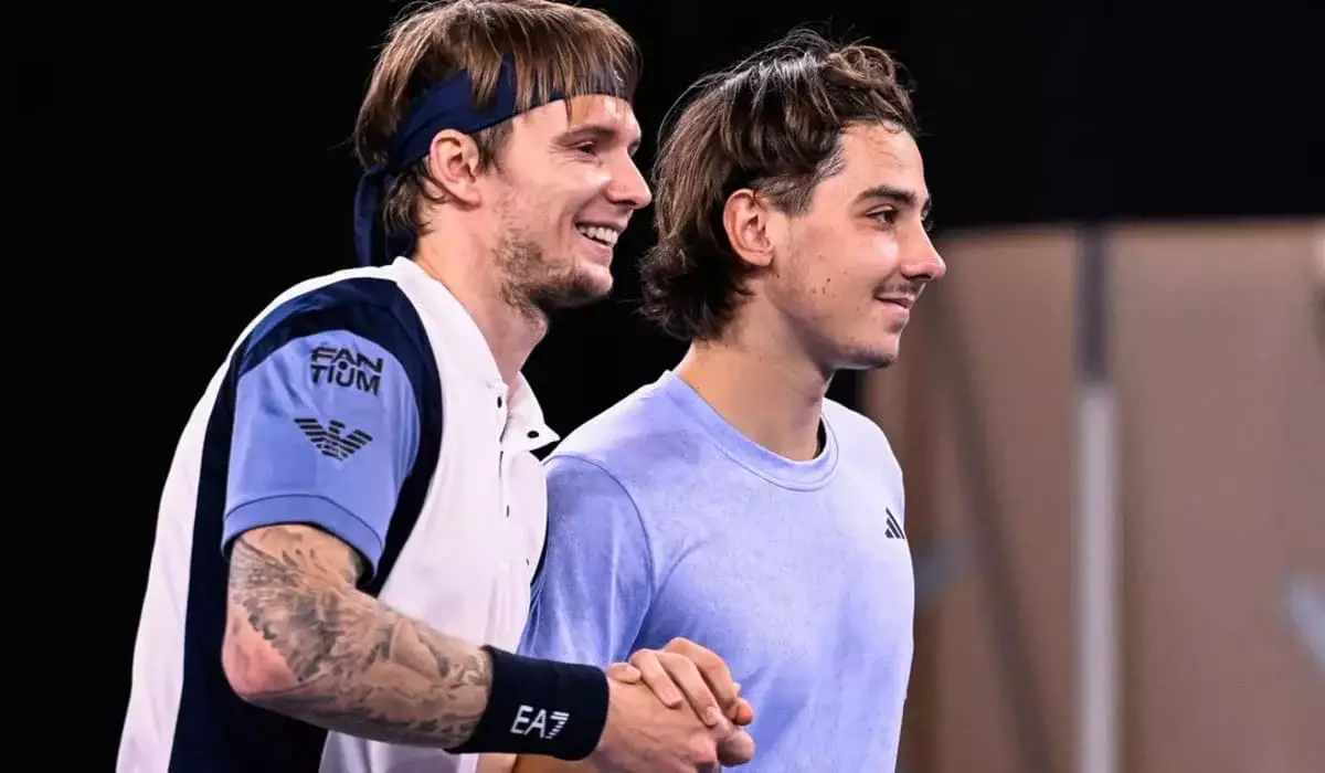 Бублик и Шевченко выбыли из парного турнира Australian Open