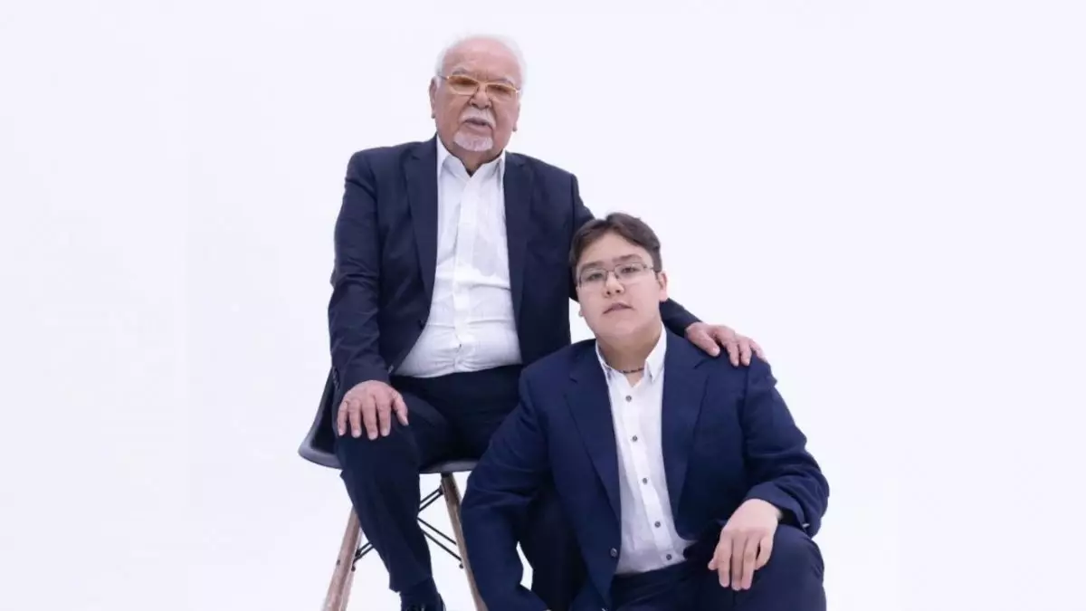 Супруга Асанали Ашимова поздравила сына с 18-летием