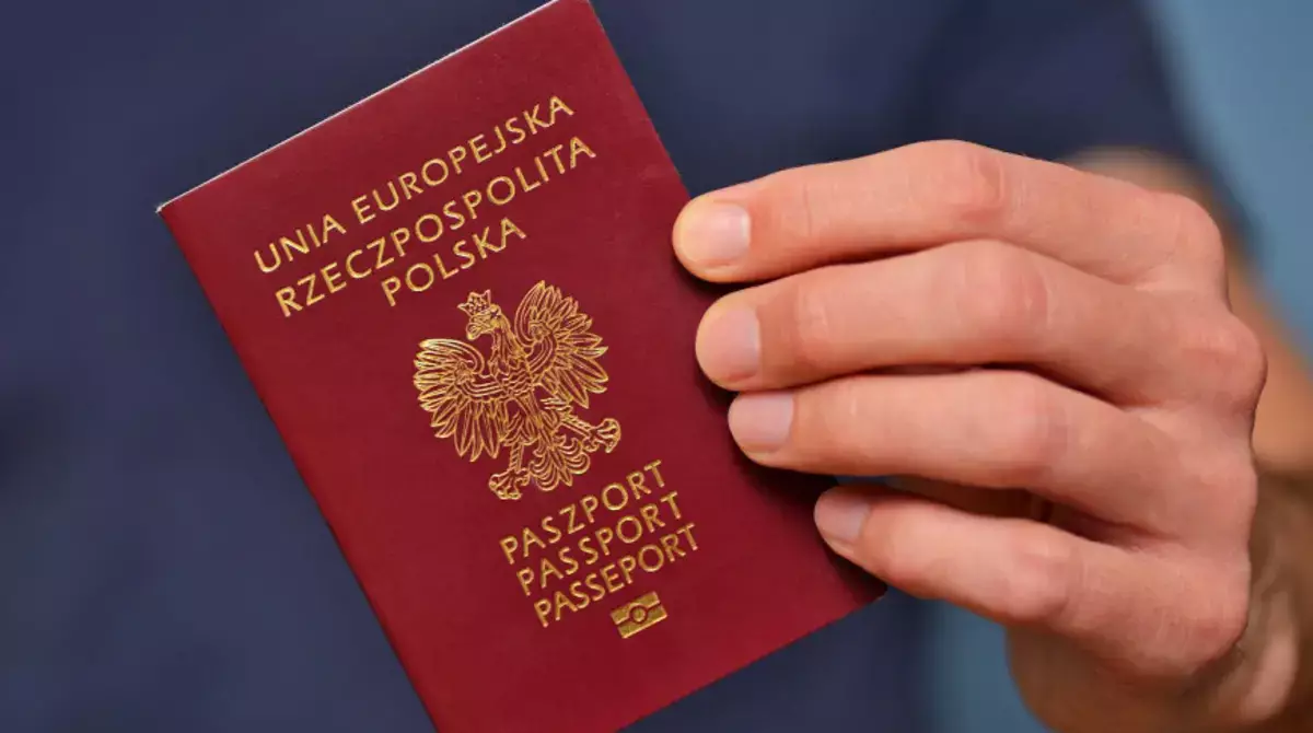 Польша прощается с «мужем» и «женой» и обновляет документы - новости на Lada.kz 20.01.2026