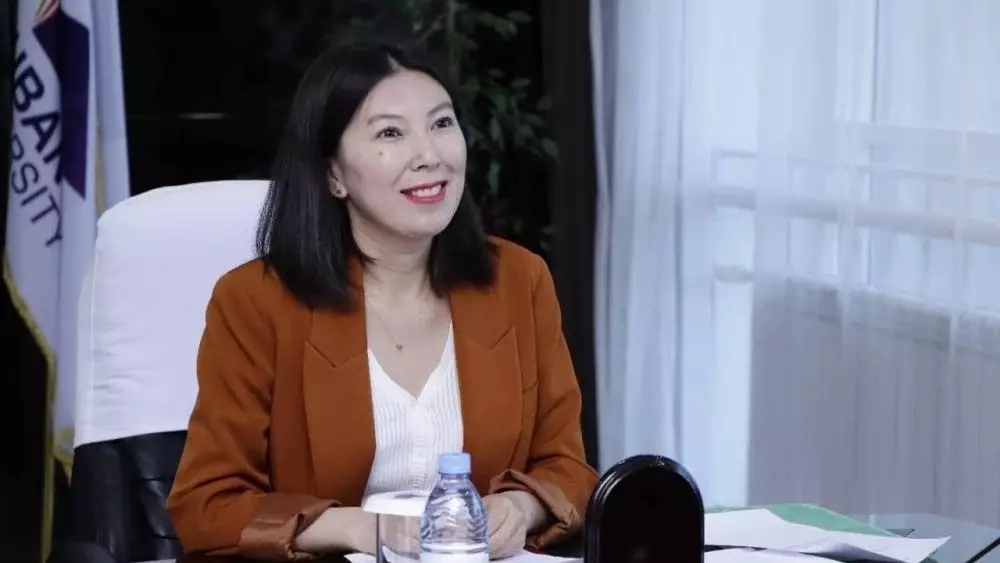 Мектептерде ұжымдық жауапкершілікке баулу аса маңызды – Лаура Қарабасова