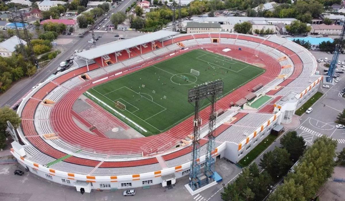 Стадион «Шахтер» в Караганде готовят к 4-й категории УЕФА