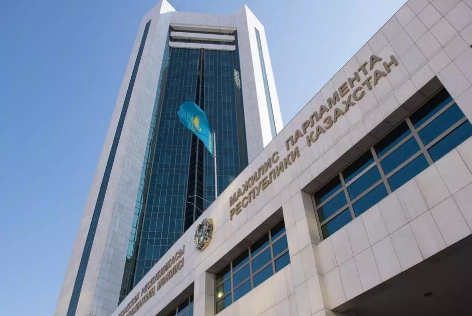 Президент предложил назвать новый однопалатный парламент "Құрылтай"