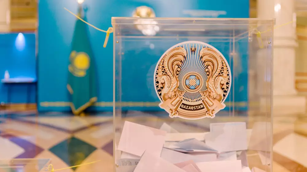 Токаев предложил уточнить норму о передаче президентских полномочий