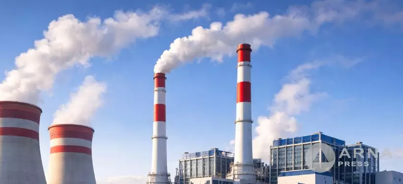 "Люди ждут": Токаев поручил ускорить строительство ТЭЦ в Семее, Усть-Каменогорске и Кокшетау.