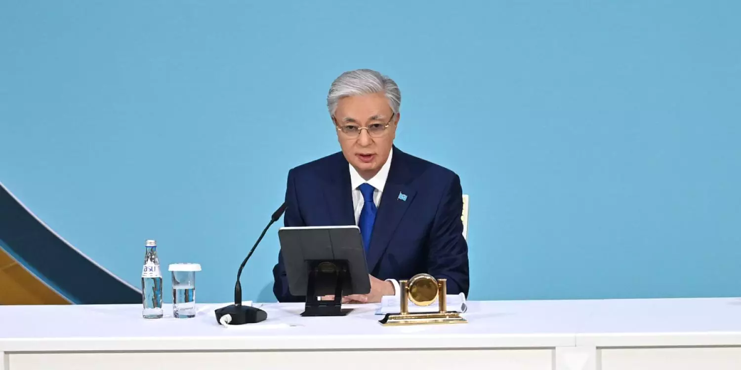 Тоқаев: Президент қызметтен кетсе, сайлау екі айдың ішінде өтуі керек