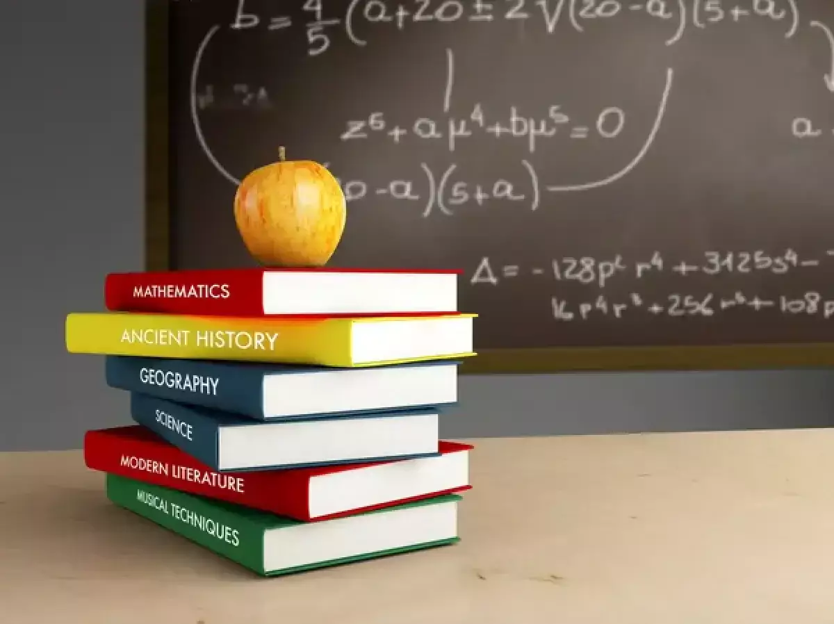 Глава государства поручил пересмотреть финансирование частных школ