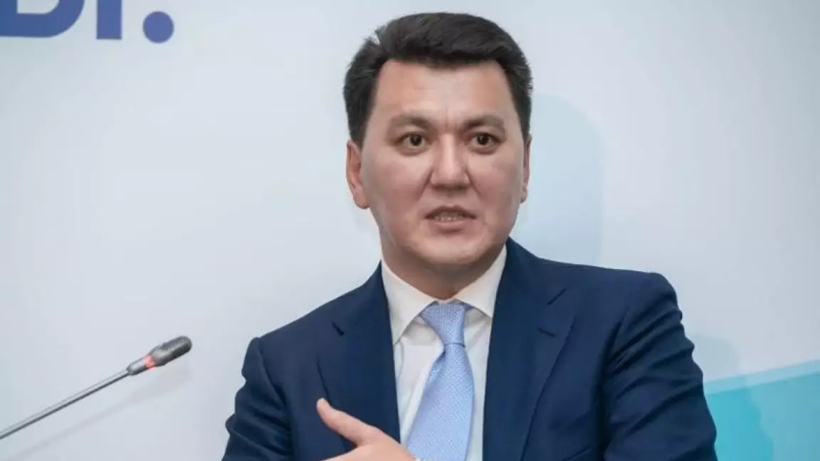 Қазақстанда мемлекеттік кеңесші лауазымы жойылады