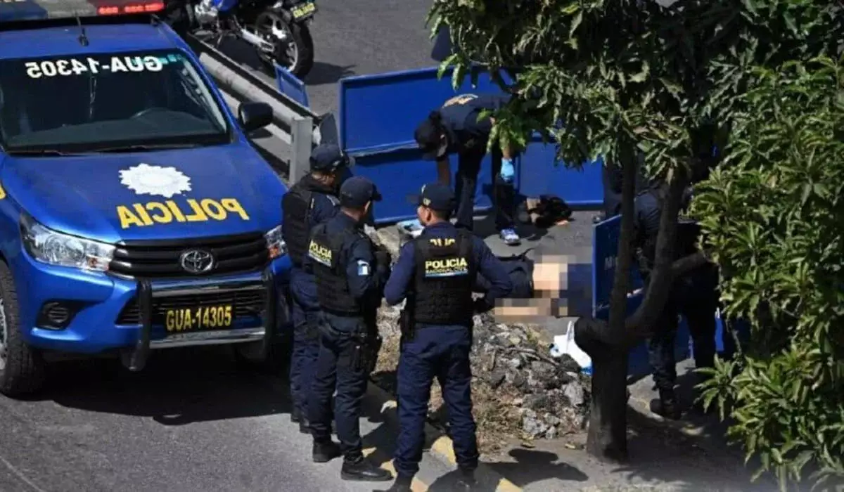 После тюремных бунтов в Гватемале убили восемь полицейских