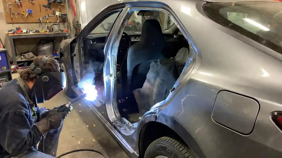 Toyota Camry с перебитым VIN: как не купить кота в мешке