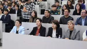 AI-Sana бағдарламасы аясында 100 мың студент ЖИ алгоритмдерін меңгереді