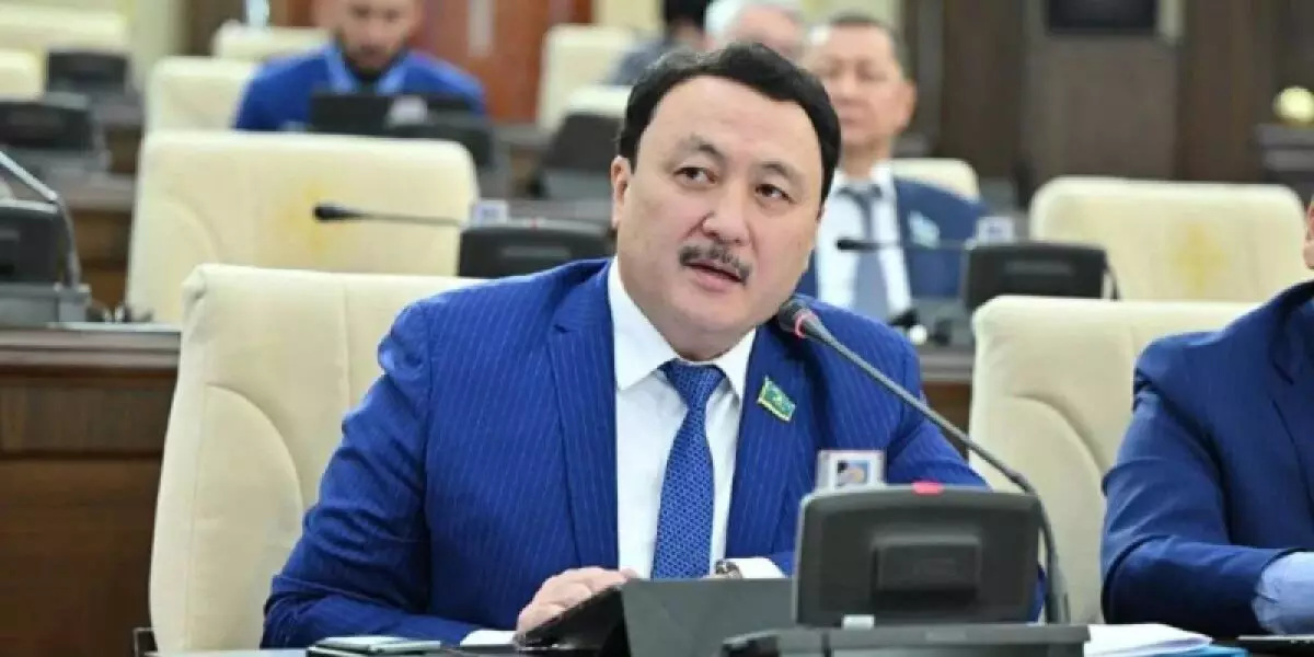 «Әрбір құрылтай мүшесі тыңдауға ғана емес, өз ұсыныстарын ортаға салуға келеді» — Аманжол Әлтай