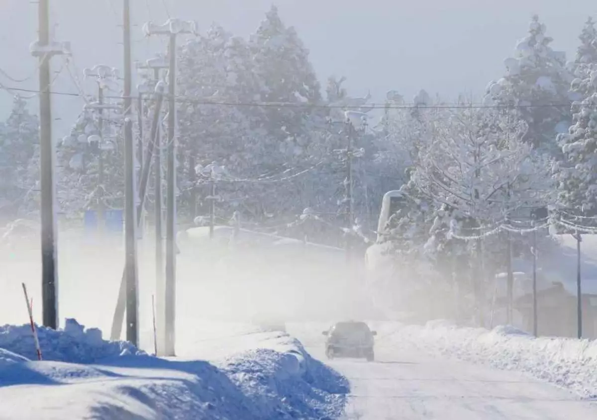 Непогода бушует: в ряде областей Казахстана объявлено штормовое предупреждение