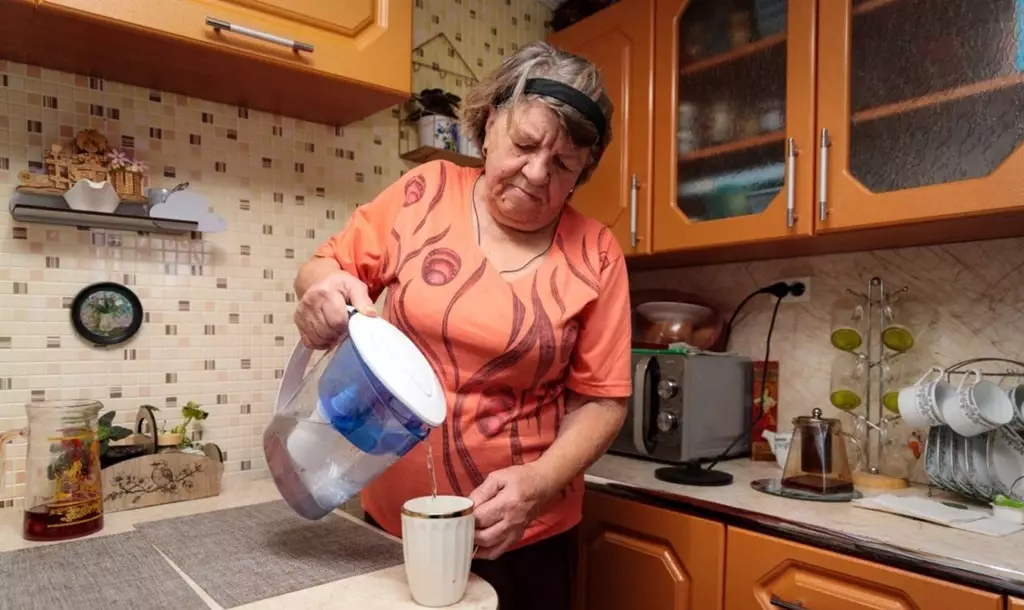 «Капля надежды»: Казахстан отчитался о полном обеспечении питьевой водой, но как на самом деле живут села?