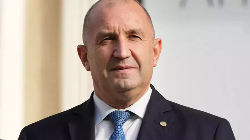 Саяси дағдарыс: Болгария президенті қызметінен кетуге шешім қабылдады